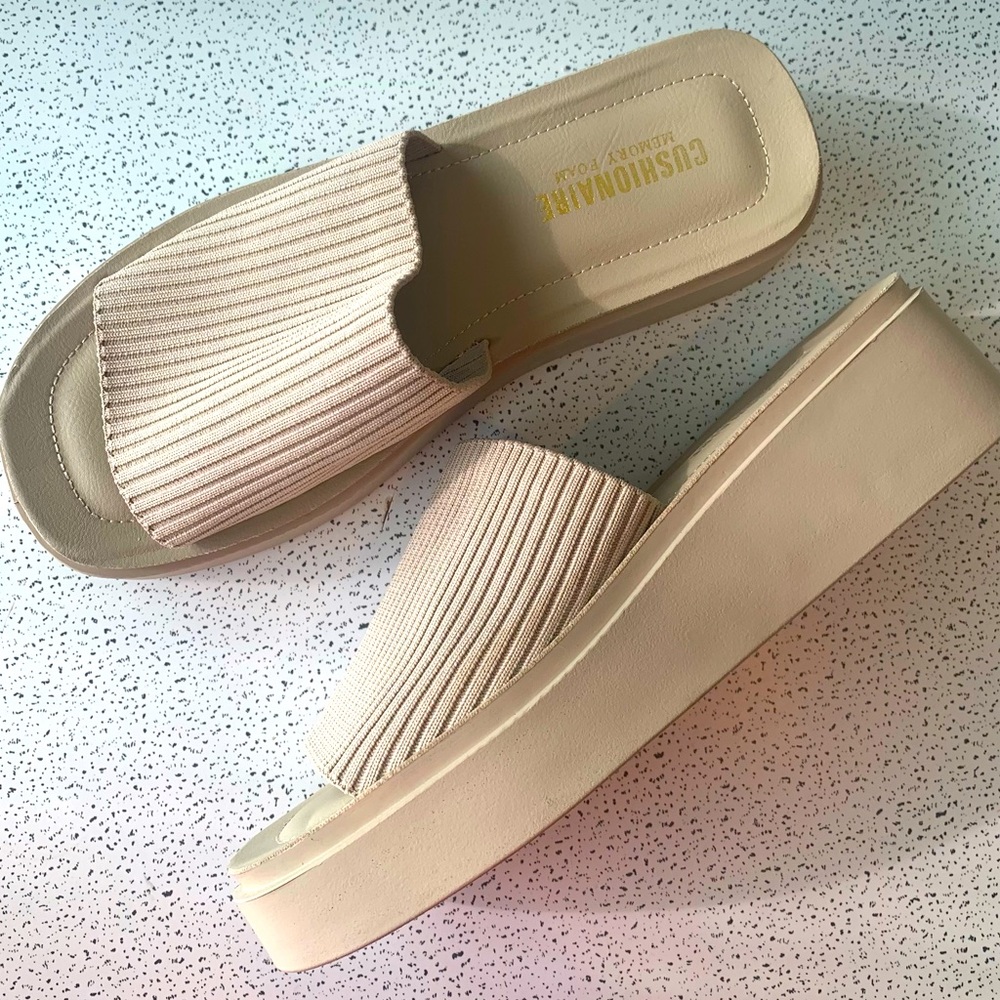 Neutral Ribbed Platform Slide Sandals - Women